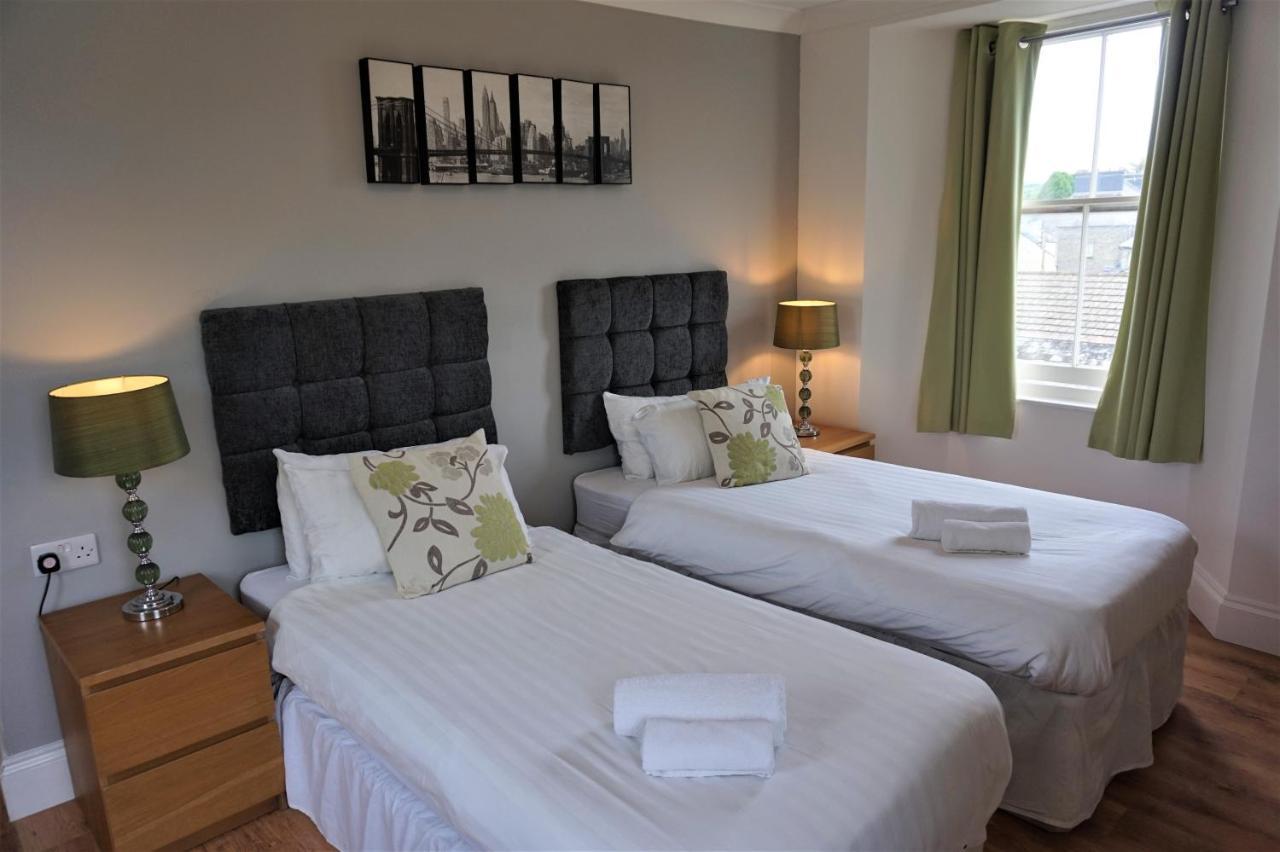 The Angel Hotel Cardigan Ngoại thất bức ảnh